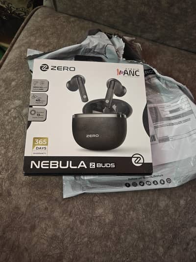 ZERO NEBULA EARBUD