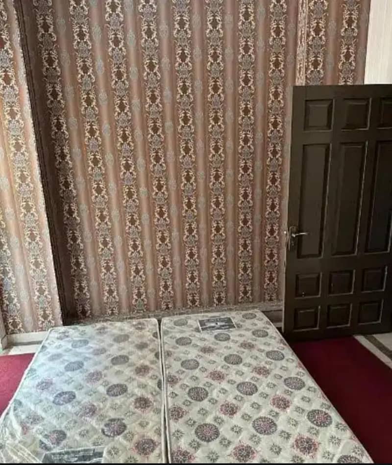 B HOSTEL 0