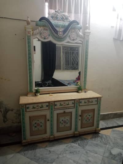 Dressing table - Imported