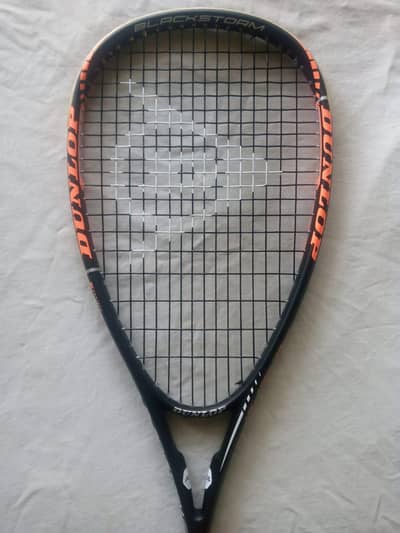 New squash racket