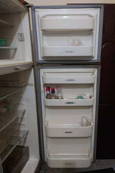 Dawlance fridge