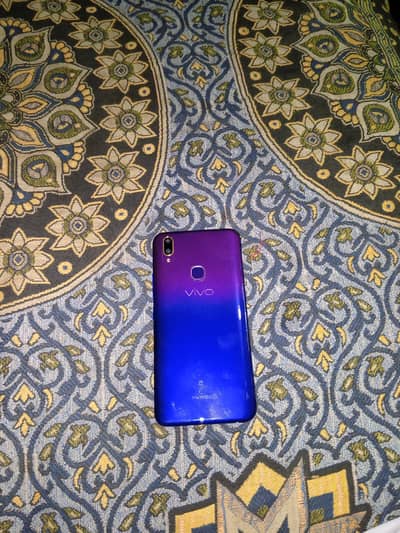 vivoy85  4+64