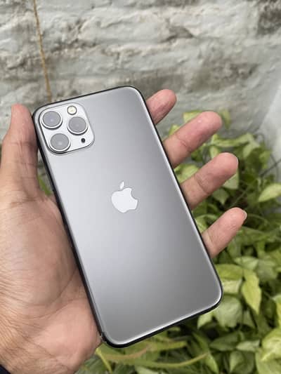 Iphone 11 Pro 256 Gb Non pta Waterpack