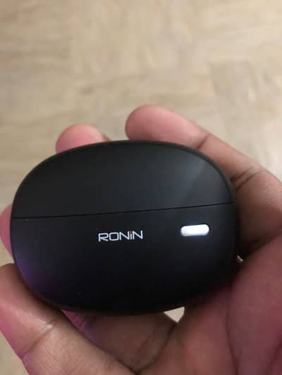 Ronin R-7050 Eminence Wireless Earbuds