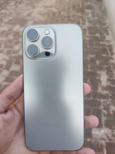 iphone 16 pro max jv with box cable 100 bh 10/10