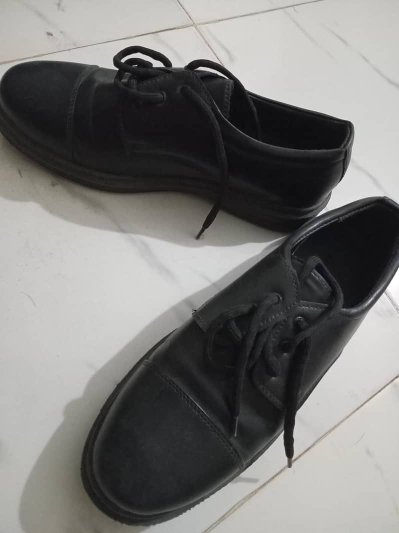 Bata black Oxfords price can be negotiable 2
