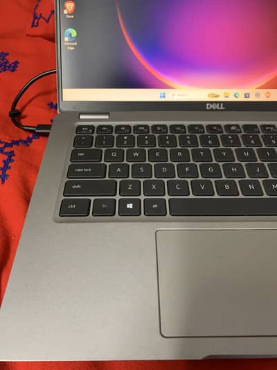 DELL Latitude i5-11 Gen