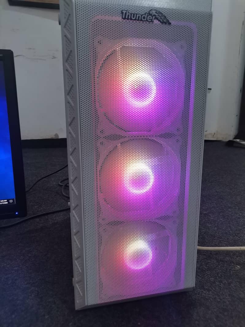 Complete Gaming PC Setup 5