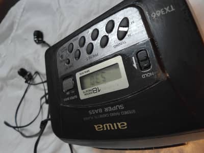 AIWA super bass portable sterio radio cassete player