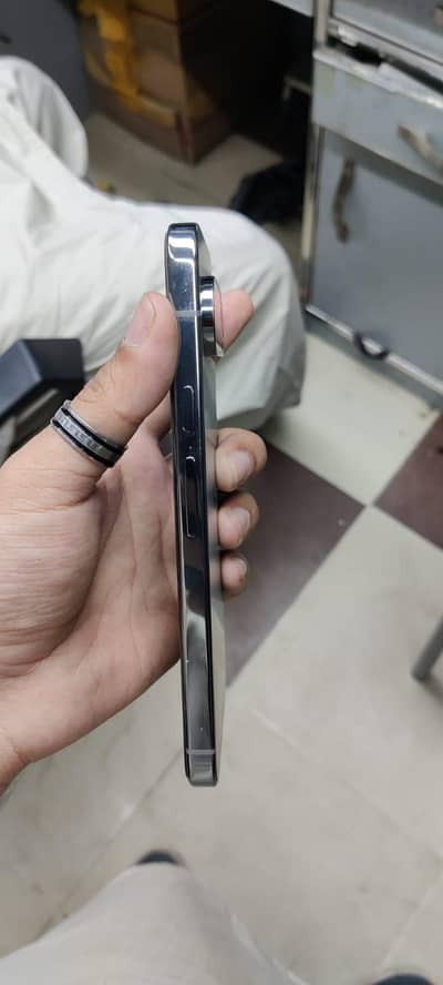 Google pixel 9 pro excel  256gb storage 10 by 10 condition