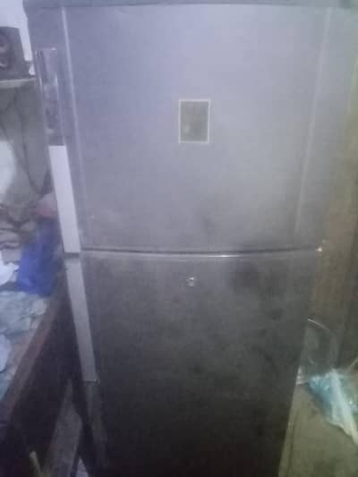 dawlance fridge mediam saiz