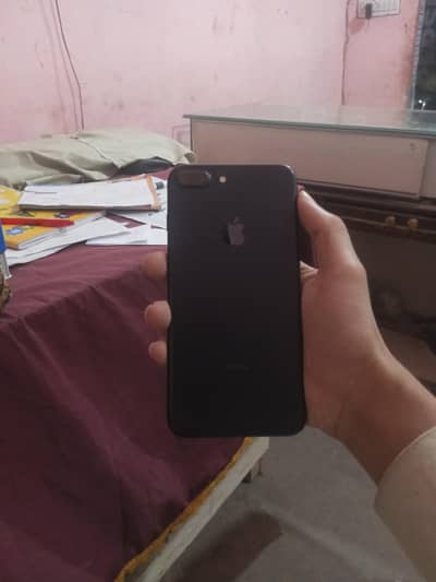 I phone 7plus in black