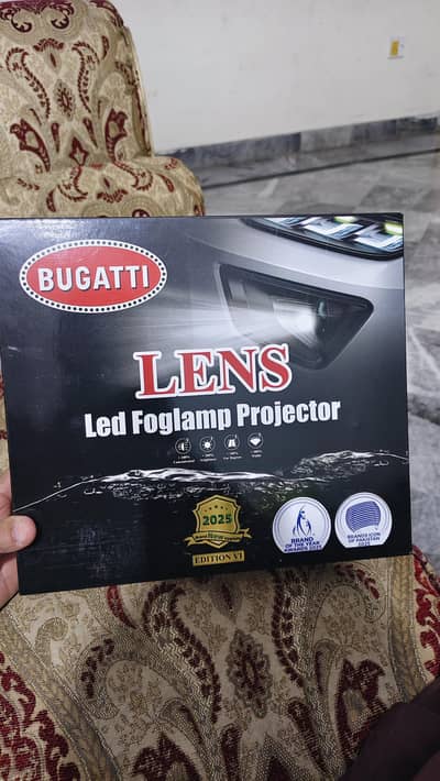 bugatti 3color fog light