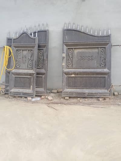 bhot azbot gate ha axhi halt mn ha thora bhot kam ha blkol ok gate ha