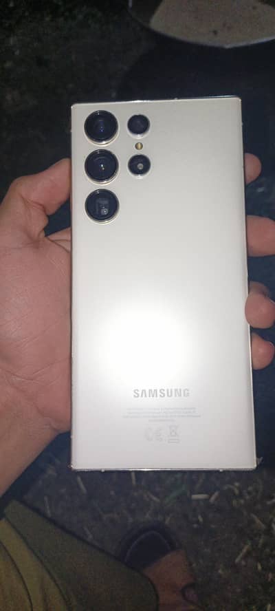 Samsung Galaxy s23 ultra with box 10/10 condition