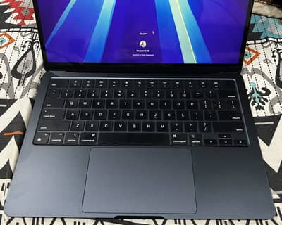 Macbook Air M2 (with Original Box and Accessories)