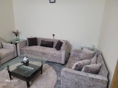 Premium 7-Seater Sofa Set + Matching Area Rug (Excellent Condition)