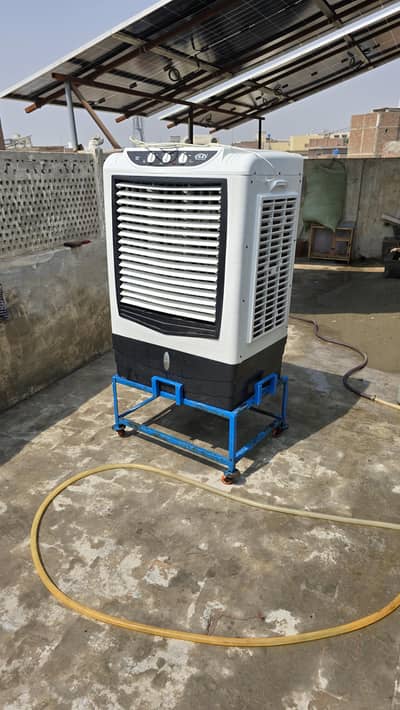 NB company full size room air coolr only 6 month used for sale i