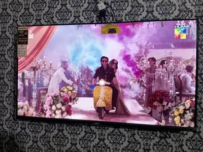 Selling Samsung LED TV 43 inch