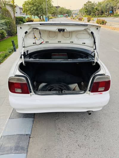 suzuki baleno jxri 2005 orignal perfect condition