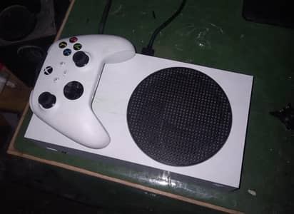 Xbox Series S with Box and Original Battery Pack