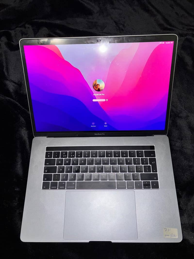 MacBook Pro 2016 0