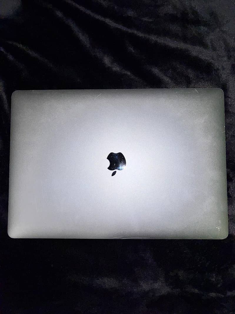 MacBook Pro 2016 1