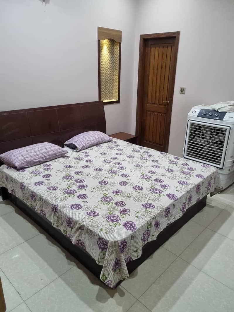 Solid wood bed set 2