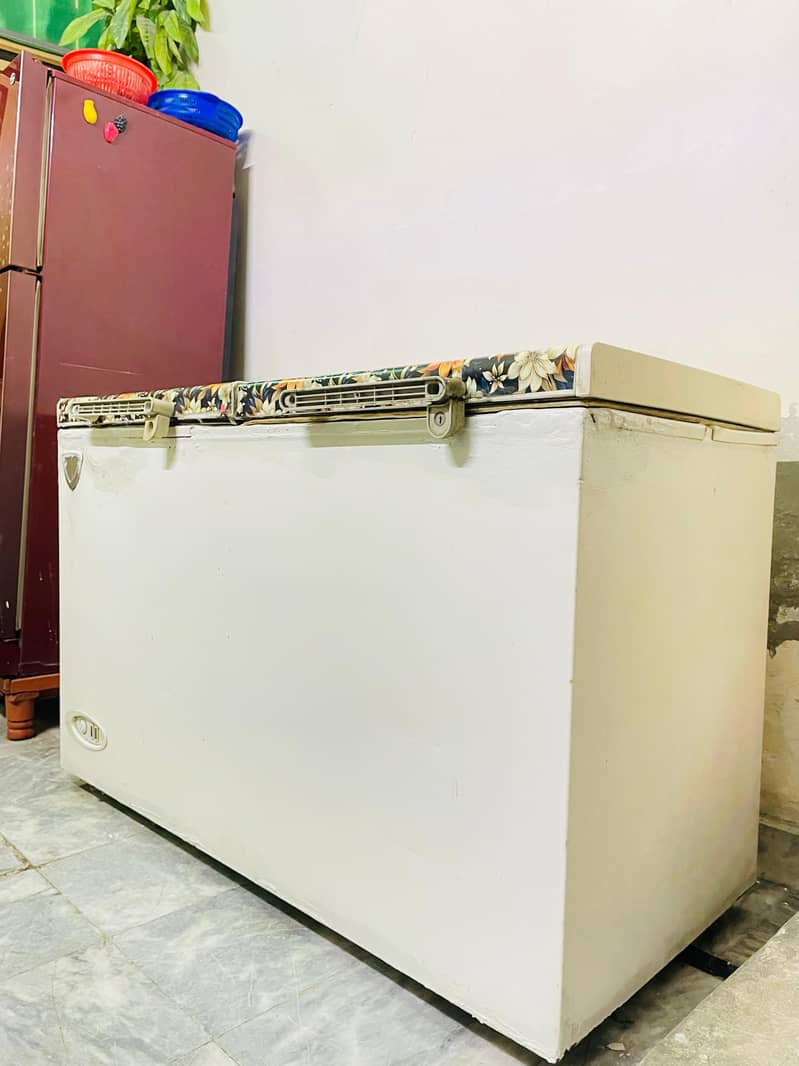 waves deep freezer 0