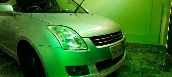 SUZUKI SWIFT DLX 1.3 M/T