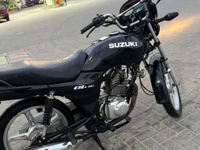 Suzuki bike model 2016