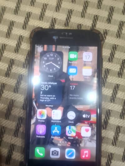 iPhone 7plus sell karna ha non pta ha sim working ha