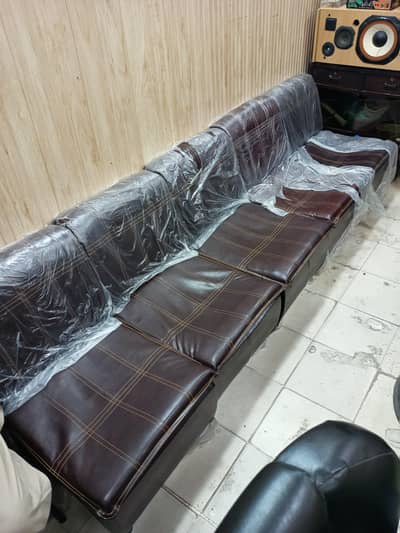 SINGLE SOFA SEATS FOR SALE