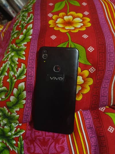 Vivo y85