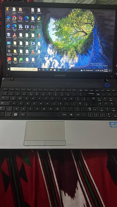 Samsung laptop core i3 2nd generation