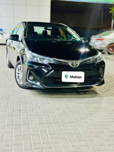 Toyota corrola GLI 2016 1.3 manual