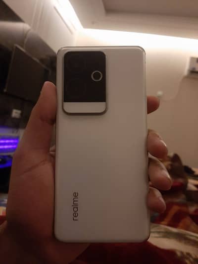 Realme GT 6