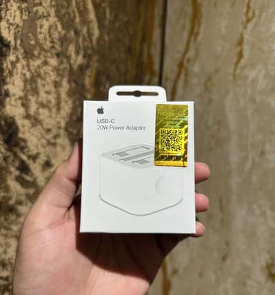 iPhone 20 Ward Adapter