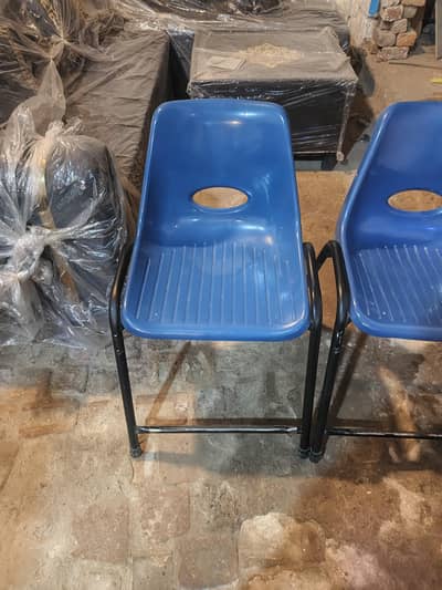 School chairs one piece 3200
