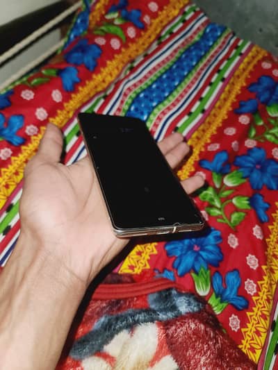 exchange I phone 11.12 . 13 pta . non pta