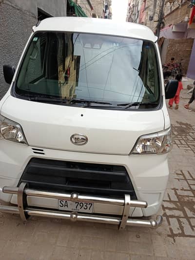 Hijet 2019 model b2b original