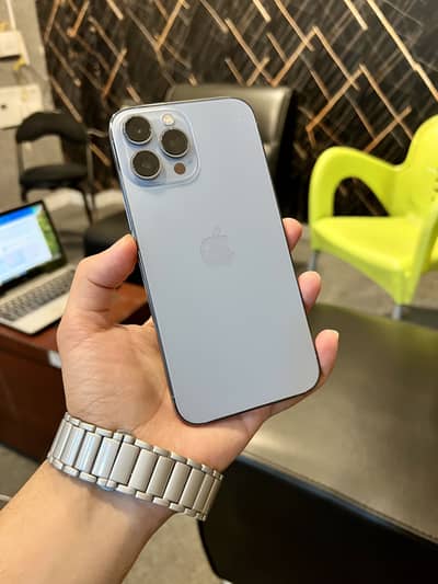 iPhone 13 pro max 256gb dual sim pta approved