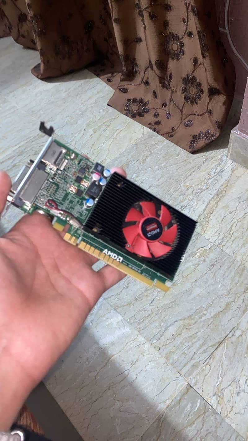 Amd redeon 2gb Gpu 0