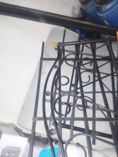 sale iron bed queen size with matress