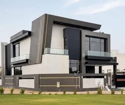 Corner Luxury City 1 Kanal House For Sale