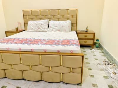 King size bed set