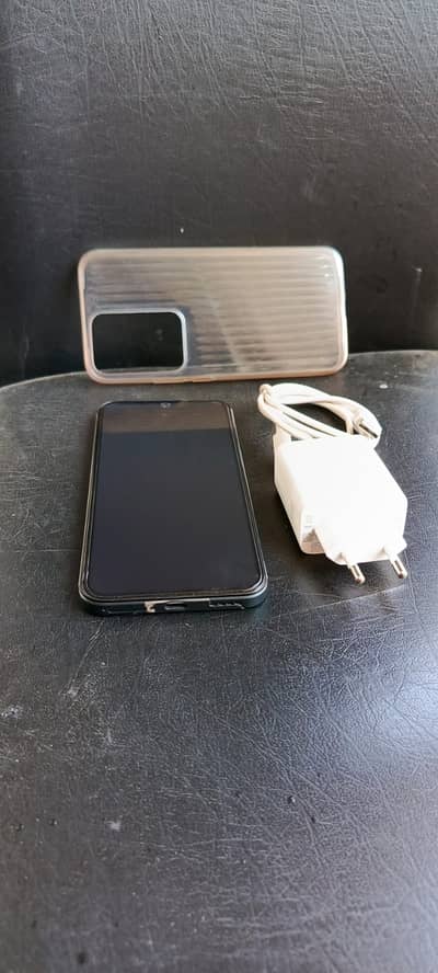 Realme C85 Pro 8GB/256GB – 1 Month Used – Like New – 7000mAh Battery