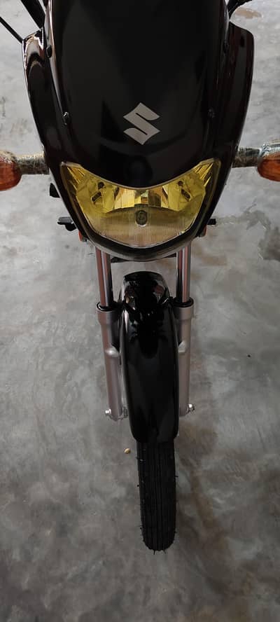 SUZUKI GD 110 S 25 MODEL 26 PATTA. KM. 500 CHALI HUI HAI