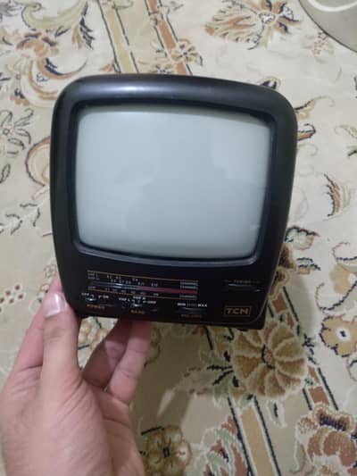TCL Mini Antique TV (Black & White) good working + Adopter