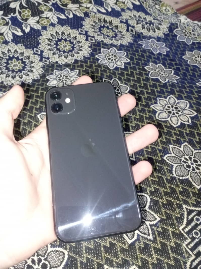 IPHONE 11 1